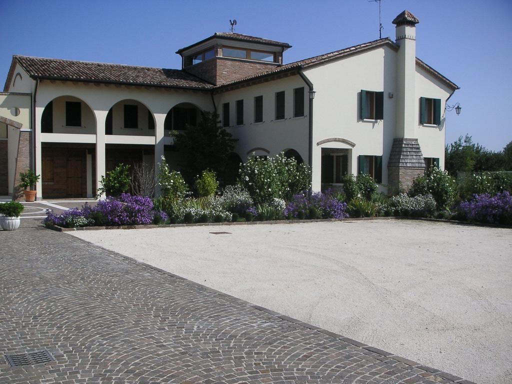 מונטבלונה Agriturismo Due Torri מראה חיצוני תמונה