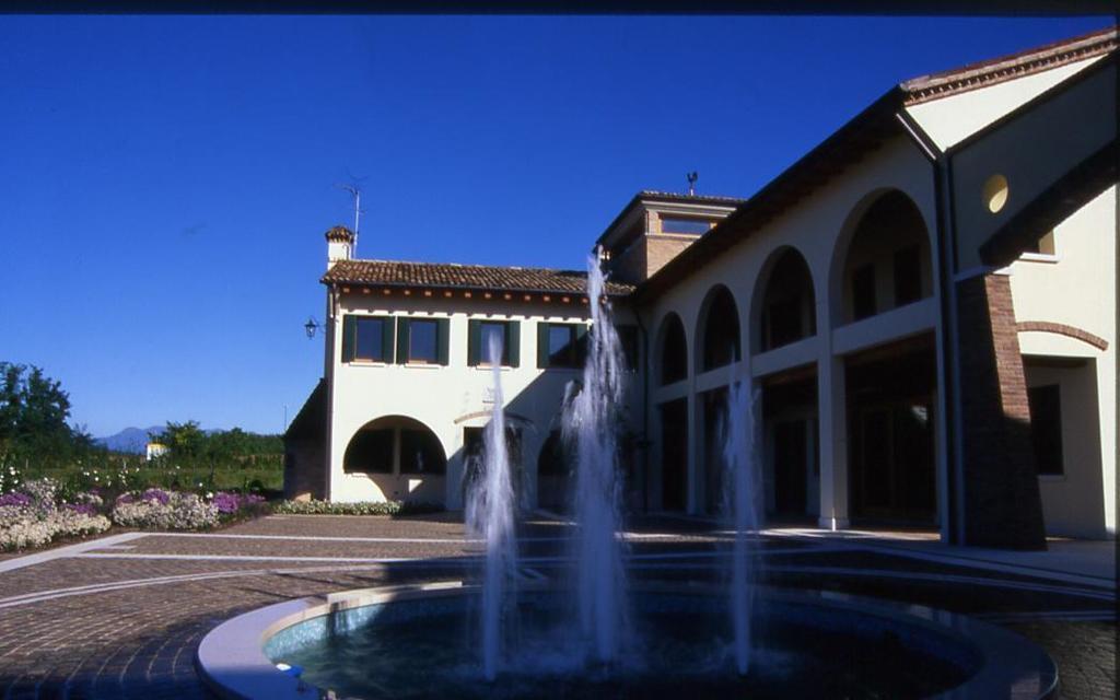 מונטבלונה Agriturismo Due Torri מראה חיצוני תמונה