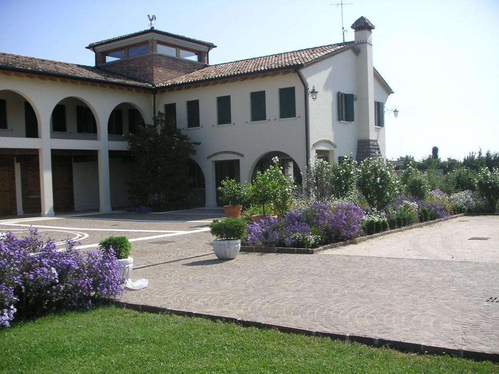 מונטבלונה Agriturismo Due Torri מראה חיצוני תמונה