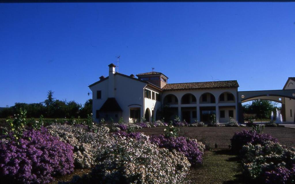 מונטבלונה Agriturismo Due Torri מראה חיצוני תמונה
